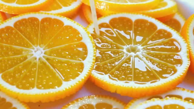 Food scenes and culinary details for warm visual stories
